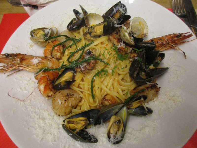 Foto di esempio: linguine ai frutti di mare
